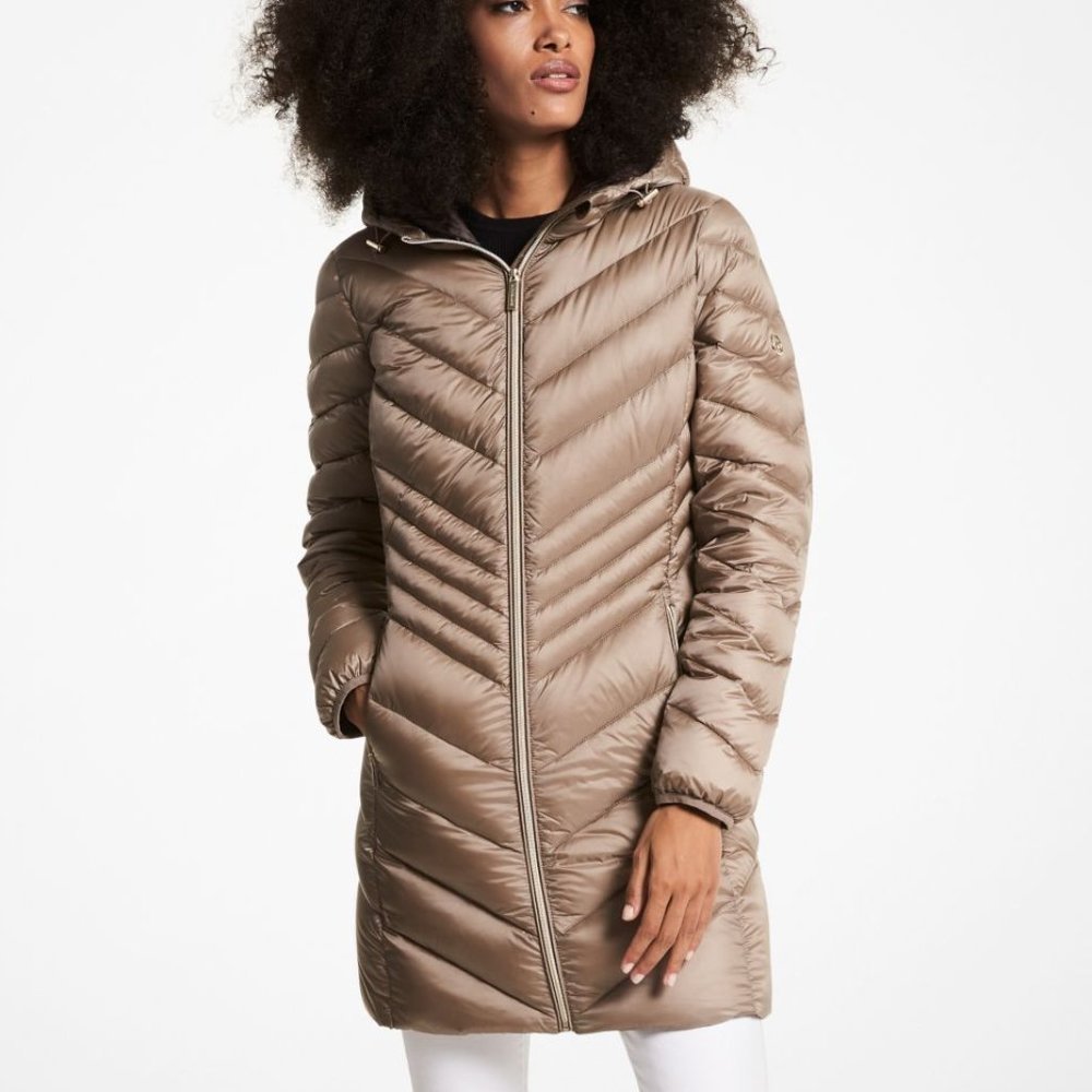 MICHAEL KORS Quilted Nylon Packable Puffer Coat